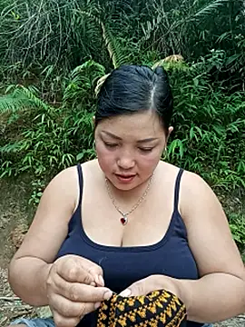 Snapshot of sary-hot2x chatting on July 7, 6:47 am sary-hot2x online show from July 7, 6:47 am