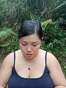 Snapshot of sary-hot2x chatting on July 7, 8:07 am sary-hot2x online show from July 7, 8:07 am