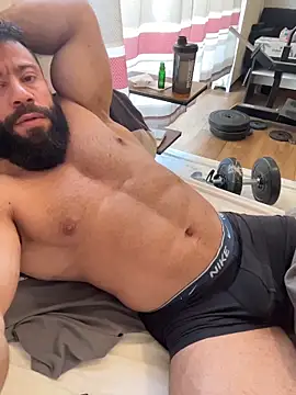 stylesexy online show from February 15, 12:47 pm