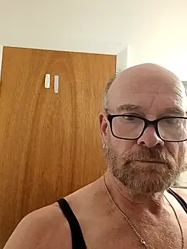 ccw15170 online show from December 3, 11:03 pm