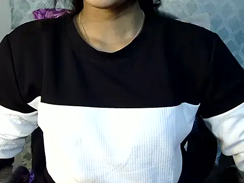 Snapshot of Shab_M chatting on March 13, 4:35 pm Shab M online show from March 13, 4:35 pm