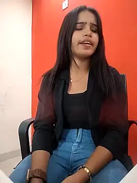 00PUJA online show from April 3, 10:24 am