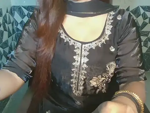Hotty Suzuka online show from June 14, 4:47 am