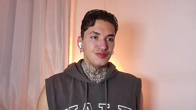 AlecBanne online show from January 13, 11:10 pm