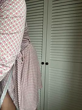 SiennaV online show from February 3, 11:26 am