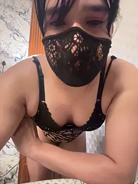 Snapshot of sissyhoney10 chatting on March 29, 6:41 pm sissyhoney10 online show from March 29, 6:41 pm
