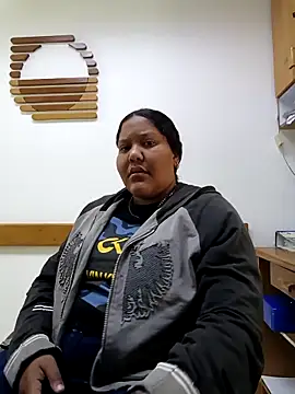 VaneandRossy online show from February 16, 12:12 pm