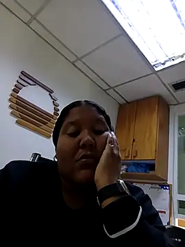 VaneandRossy online show from March 22, 3:59 pm