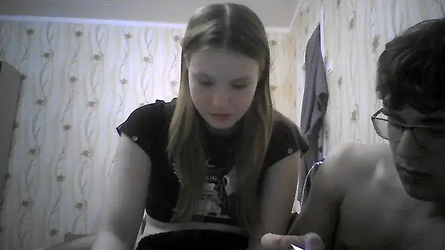 EvgeniyXAnna online show from February 24, 7:45 pm