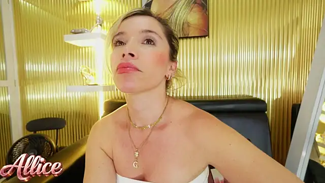 Allice mommy online show from February 12, 7:20 pm