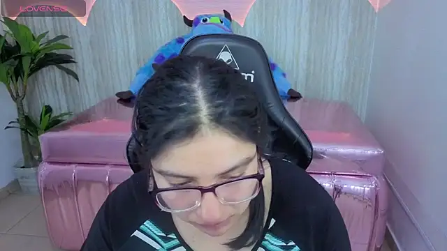 eva smit t online show from March 12, 2:29 am