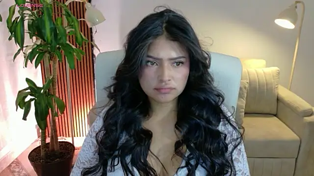 Snapshot of victoria___moon chatting on July 31, 2:49 pm victoria moon online show from July 31, 2:49 pm