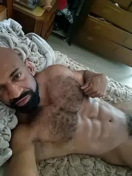 baddblake43 online show from May 1, 9:36 am