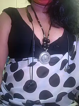 Preeti345 online show from July 19, 8:07 am
