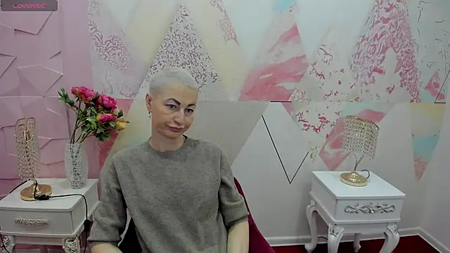 Rita fergy5 online show from December 5, 9:07 am