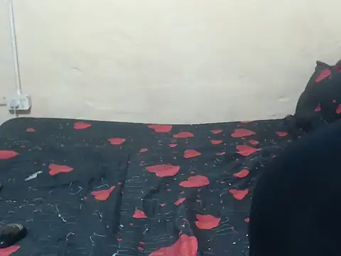 Phoenix Curvelicious online show from March 12, 9:10 pm