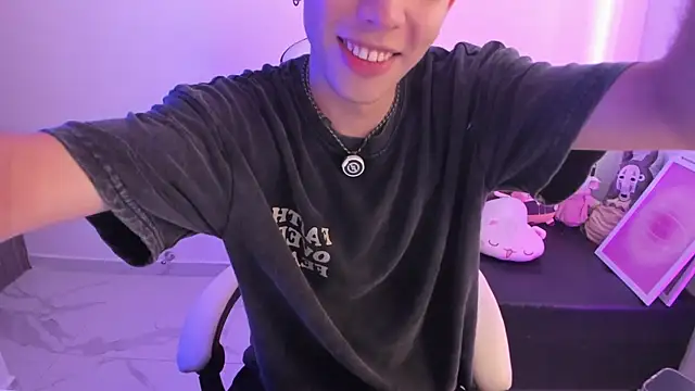 Jasson    online show from December 15, 2:21 pm