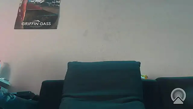 Snapshot of OnlyTyroone chatting on January 9, 2:42 pm OnlyTyroone online show from January 9, 2:42 pm