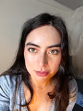 saasha Petit online show from April 25, 4:26 pm