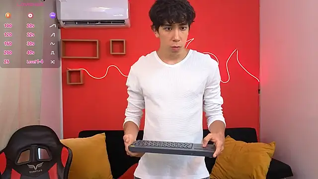 Neo Twink online show from May 28, 7:11 pm