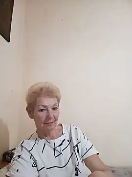 Snapshot of Calypso-Loove chatting on May 20, 4:02 pm Calypso-Loove online show from May 20, 4:02 pm