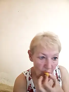 Snapshot of Calypso-Loove chatting on June 24, 8:46 am Calypso-Loove online show from June 24, 8:46 am