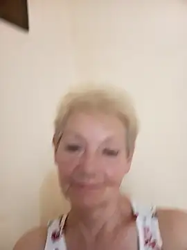 Snapshot of Calypso-Loove chatting on June 27, 1:28 pm Calypso-Loove online show from June 27, 1:28 pm