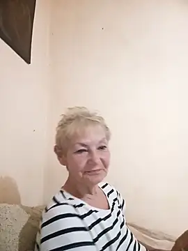 Snapshot of Calypso-Loove chatting on June 30, 1:23 pm Calypso-Loove online show from June 30, 1:23 pm