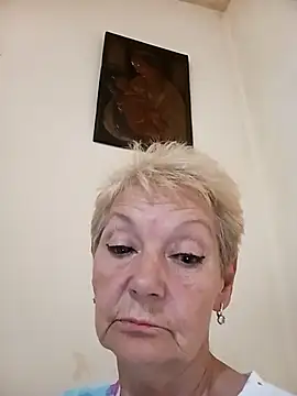 Snapshot of Calypso-Loove chatting on July 3, 10:21 am Calypso-Loove online show from July 3, 10:21 am