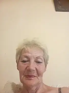 Snapshot of Calypso-Loove chatting on August 3, 3:16 pm Calypso-Loove online show from August 3, 3:16 pm