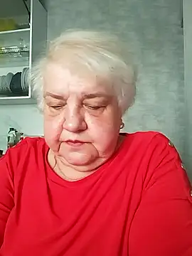 Snapshot of HapinessLovee chatting on May 24, 7:57 am HapinessLovee online show from May 24, 7:57 am