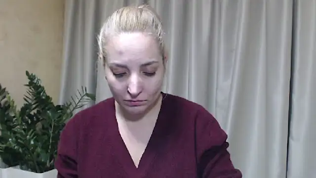 Snapshot of sweetpussy chatting on November 2, 3:36 pm sweetpussy online show from November 2, 3:36 pm
