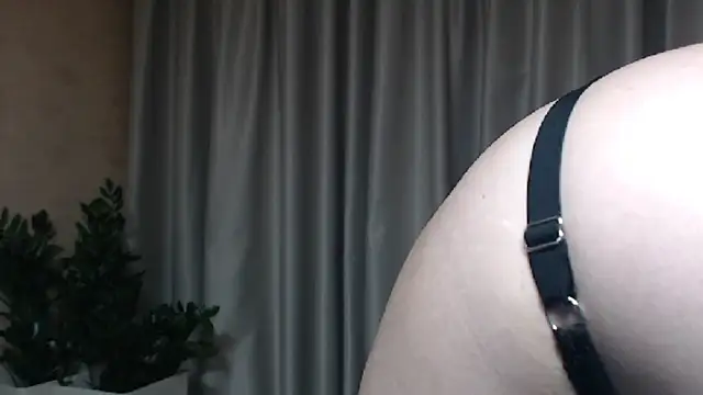 sweetpussy online show from July 9, 3:05 pm