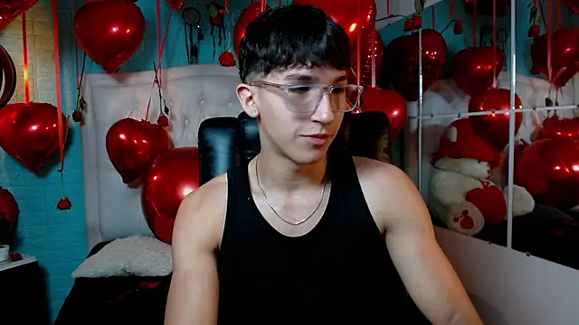 jeremy job online show from February 13, 11:39 am