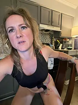 alluringpixie online show from June 15, 2:52 pm