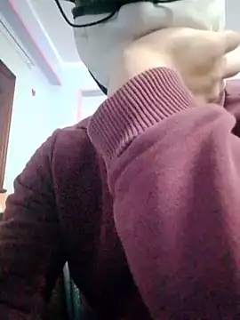 daisytaylorx1 online show from February 5, 9:30 pm