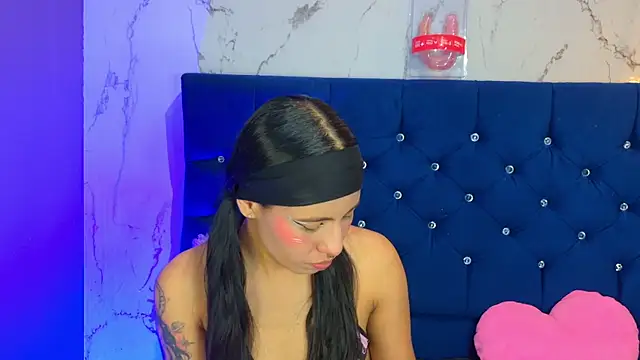 Cherry sweetty11 online show from May 2, 11:10 pm