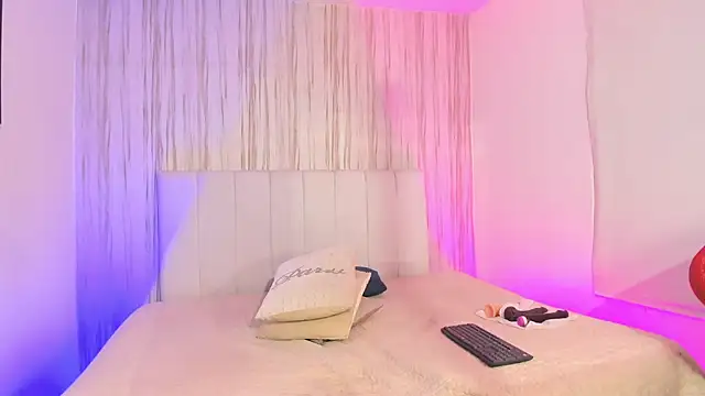 EdnaJara online show from January 16, 6:50 am