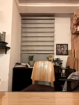 Magenta Moon online show from May 16, 11:25 pm