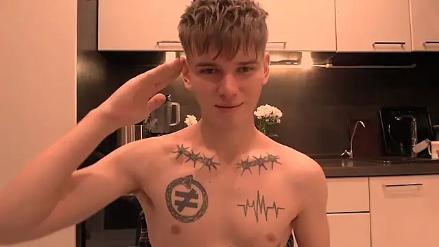 Fredd Xanders online show from December 5, 3:30 pm