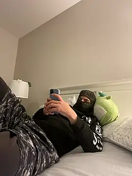 phantom898983 online show from February 4, 5:24 am