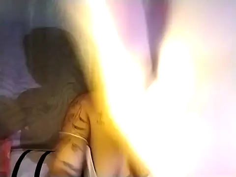 Cinpussie89 online show from May 1, 7:46 am