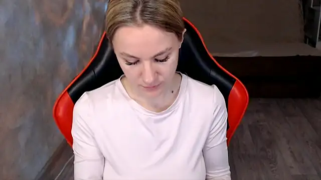 MiaBun1 online show from February 18, 3:24 am