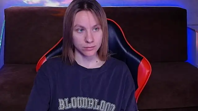 MiaBun1 online show from June 14, 3:08 am