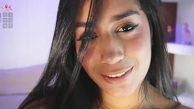 SaraJonesxx online show from March 7, 7:22 pm