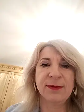 AhlyssaLove1155 online show from March 16, 3:12 am