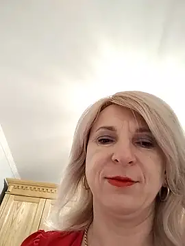 AhlyssaLove1155 online show from June 9, 2:34 am
