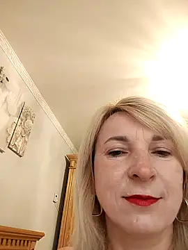 AhlyssaLove1155 online show from July 1, 2:57 am