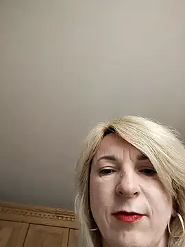 AhlyssaLove1155 online show from July 5, 5:14 am