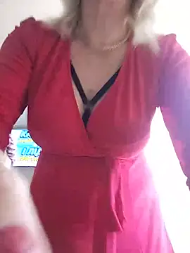 AhlyssaLove1155 online show from July 14, 3:40 pm